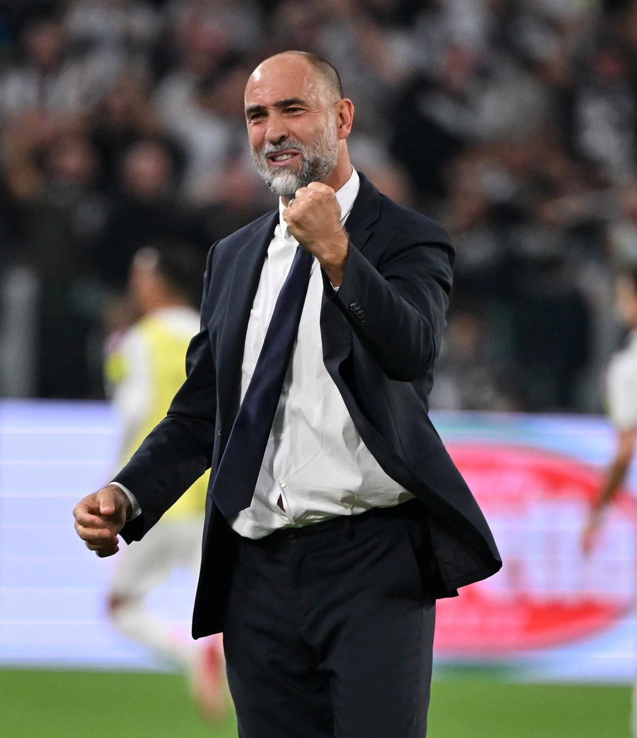 赛地聚焦——意甲国际比赛日热度飙升，阿贾克斯伤情更新，球迷炸锅，纪律约束更严格的简单介绍-爱游戏五大联赛